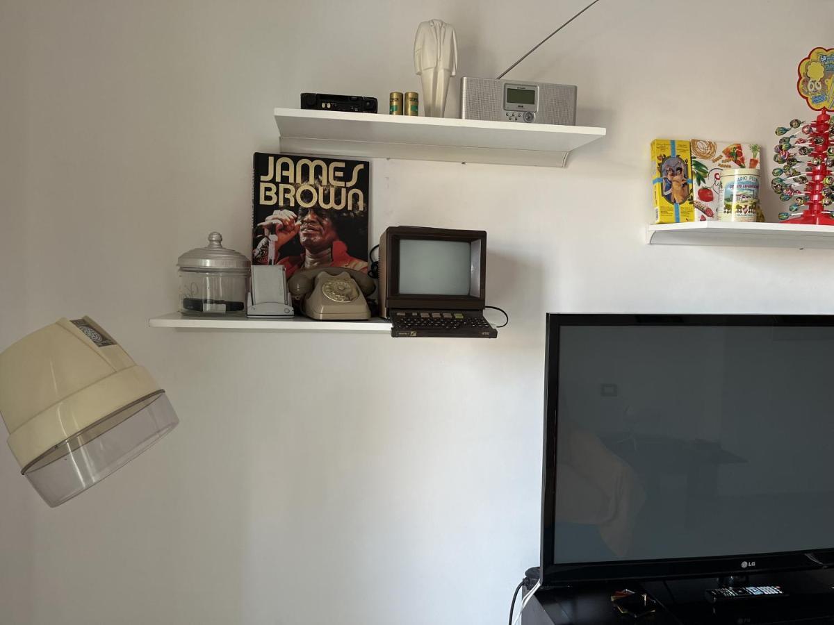 Grand F2 60Mq Centre Antibes, Proche Plages, Commerces, 2 Balcons, Parking, Train, Bus, Deco Vintage, Pet Friendly, Ideal Famille Ou 1-2 Couples المظهر الخارجي الصورة